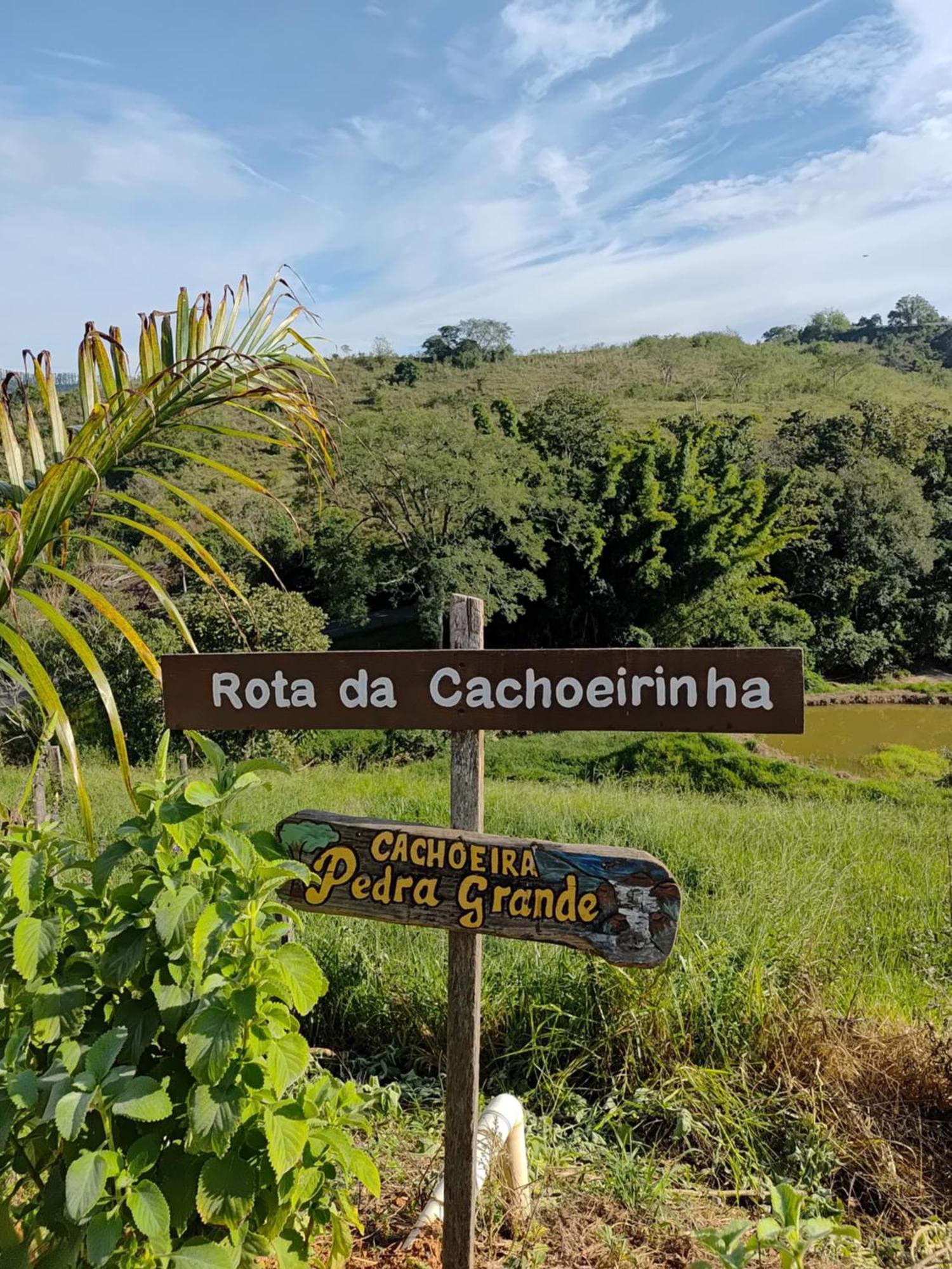 Pousada Irmaos Oliveira Lindóia エクステリア 写真